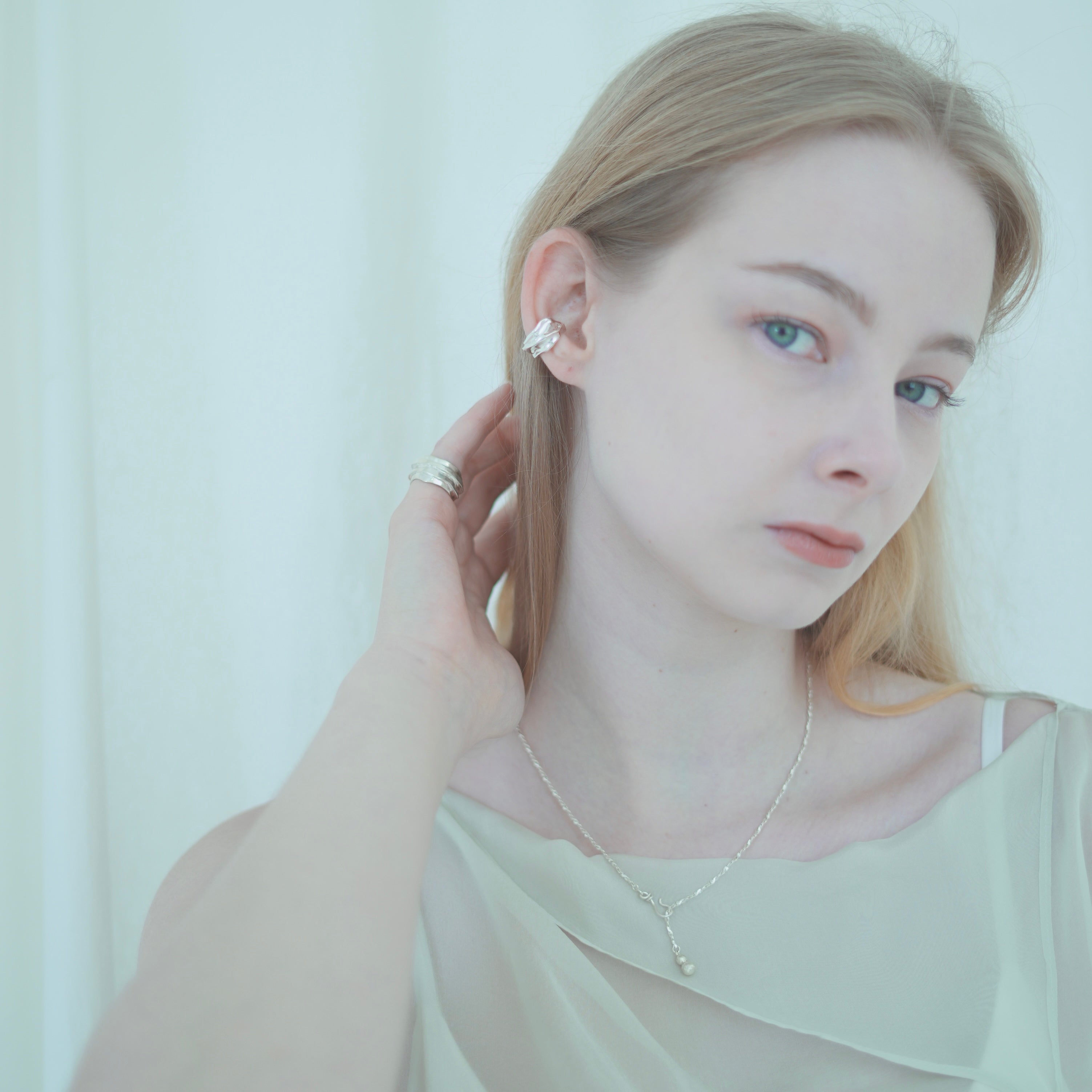 CLOTH EARCUFF