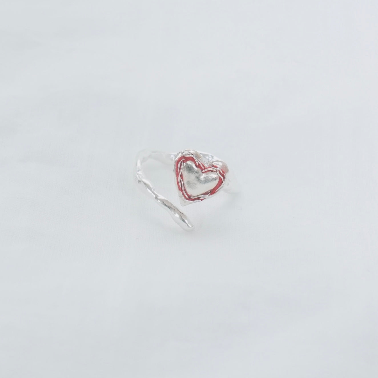 HEART RING