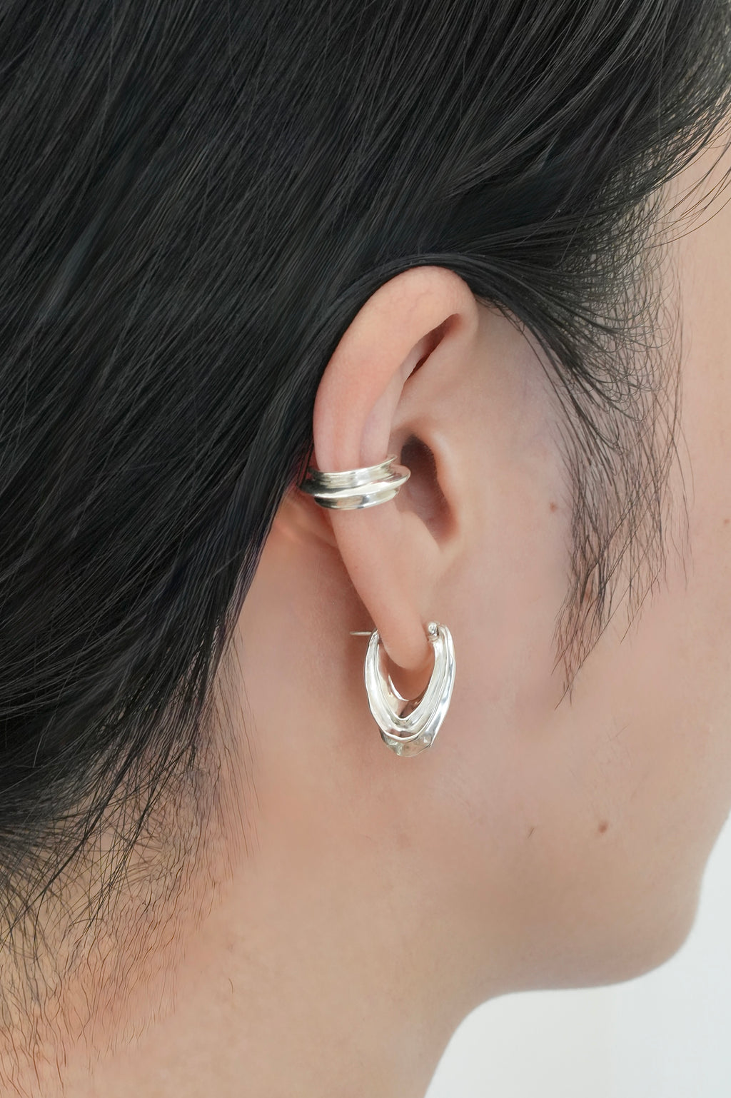 Venus - ear cuff