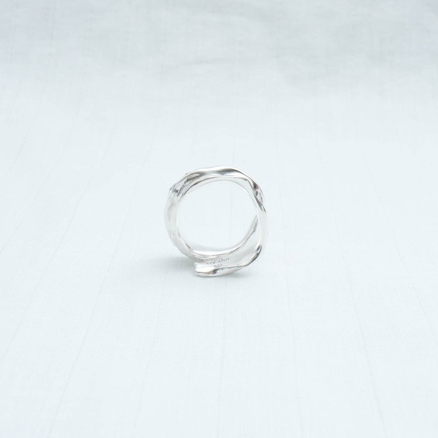 CLOTH RING