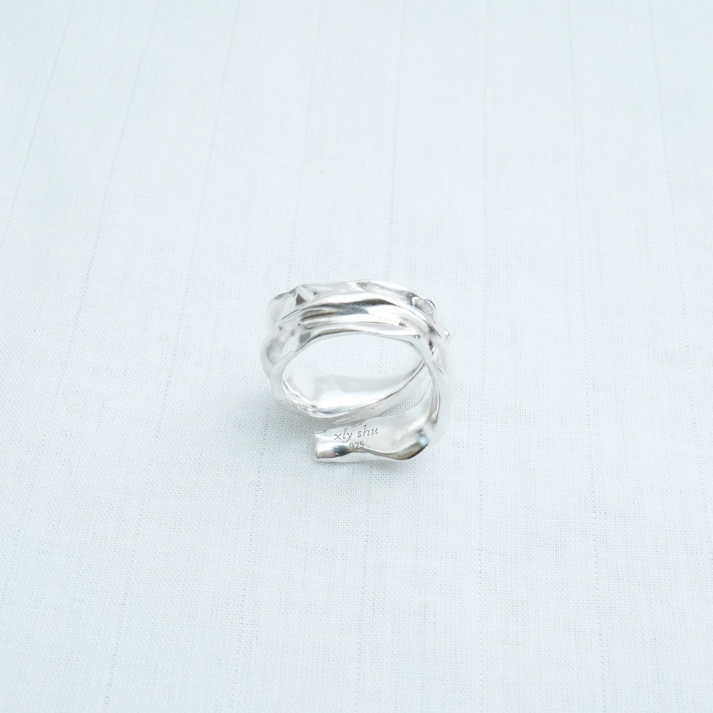 CLOTH RING