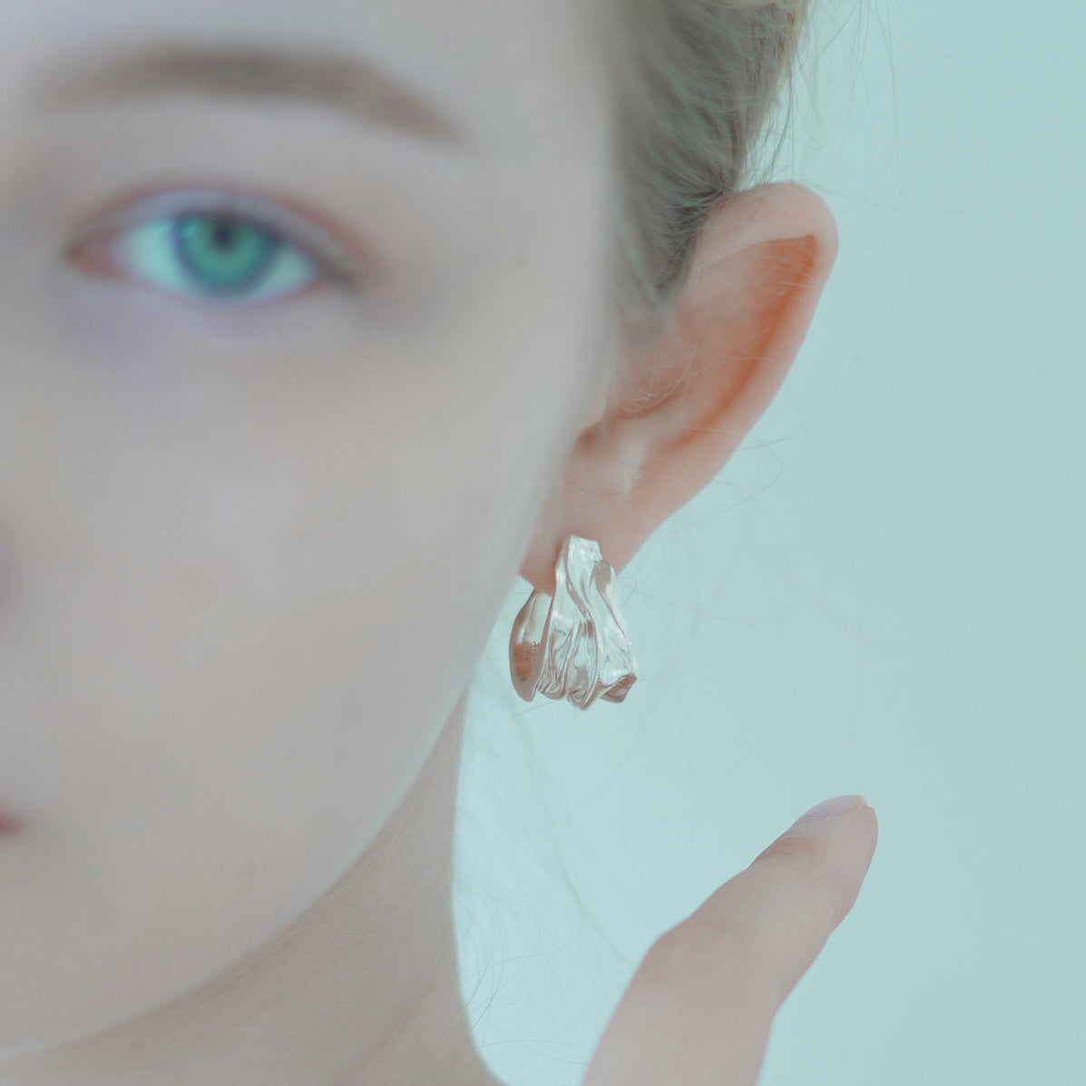 CLOTH EARRING