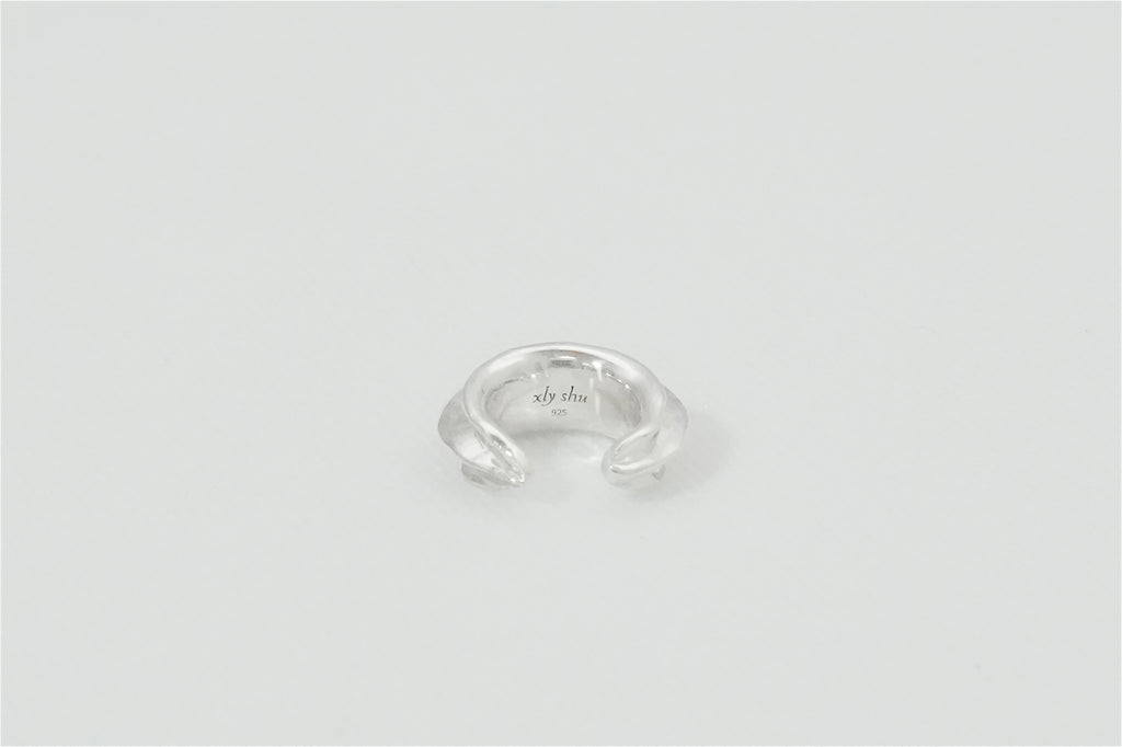 Venus - ear cuff